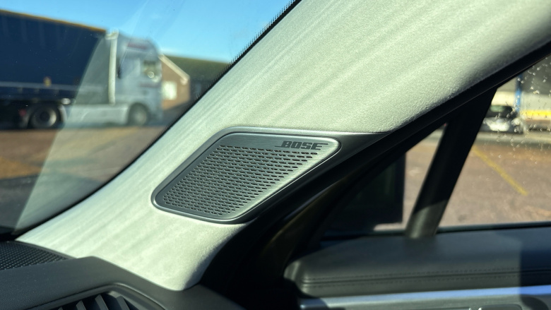 Hyundai SANTA FE 1.6 TGDi Plug-in Hybrid Ultimate 5dr 4WD Auto Estate